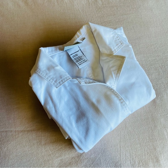 Greys Anatomy Women’s 3-Button Long Sleeve White Lab Coat Scrub Top Size Size S - Picture 10 of 15